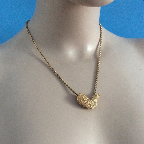 CARDI B.Fried chicken wing necklace, new gold tone - Picture 2 of 8